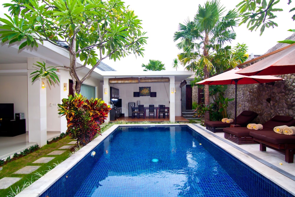 The Yubi Boutique Villas Seminyak 3/67