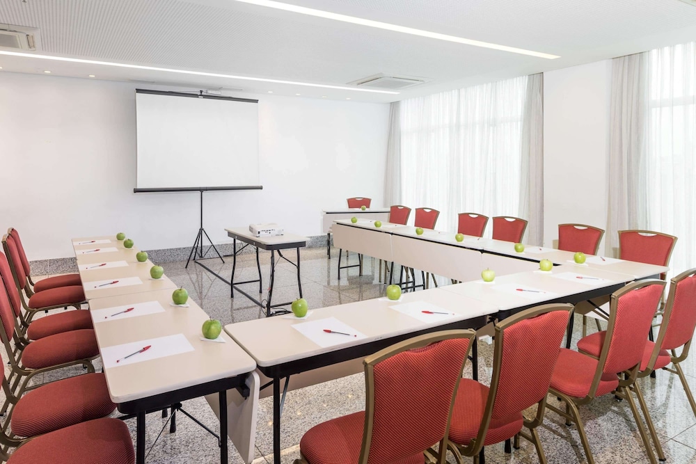 eSuites Virginia Luxemburgo 57/66