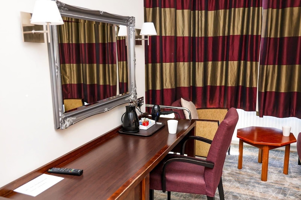 New Wilmington Hotel 48/58