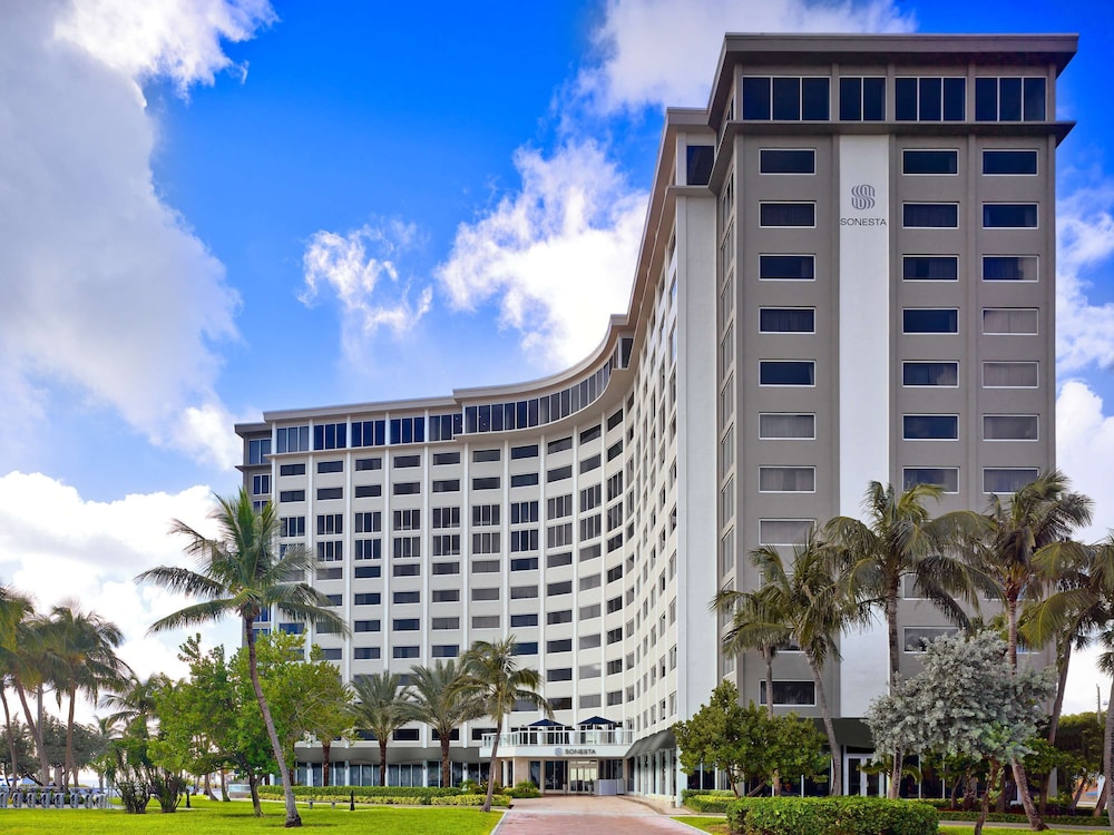 Sonesta Fort Lauderdale Beach 2/50
