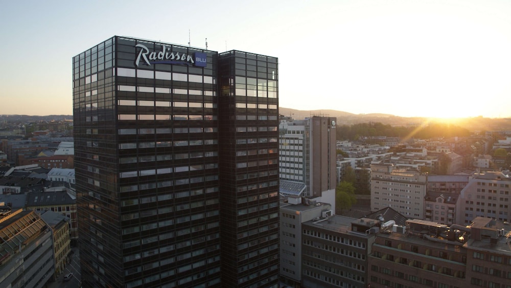 Radisson Blu Scandinavia Oslo 4/76