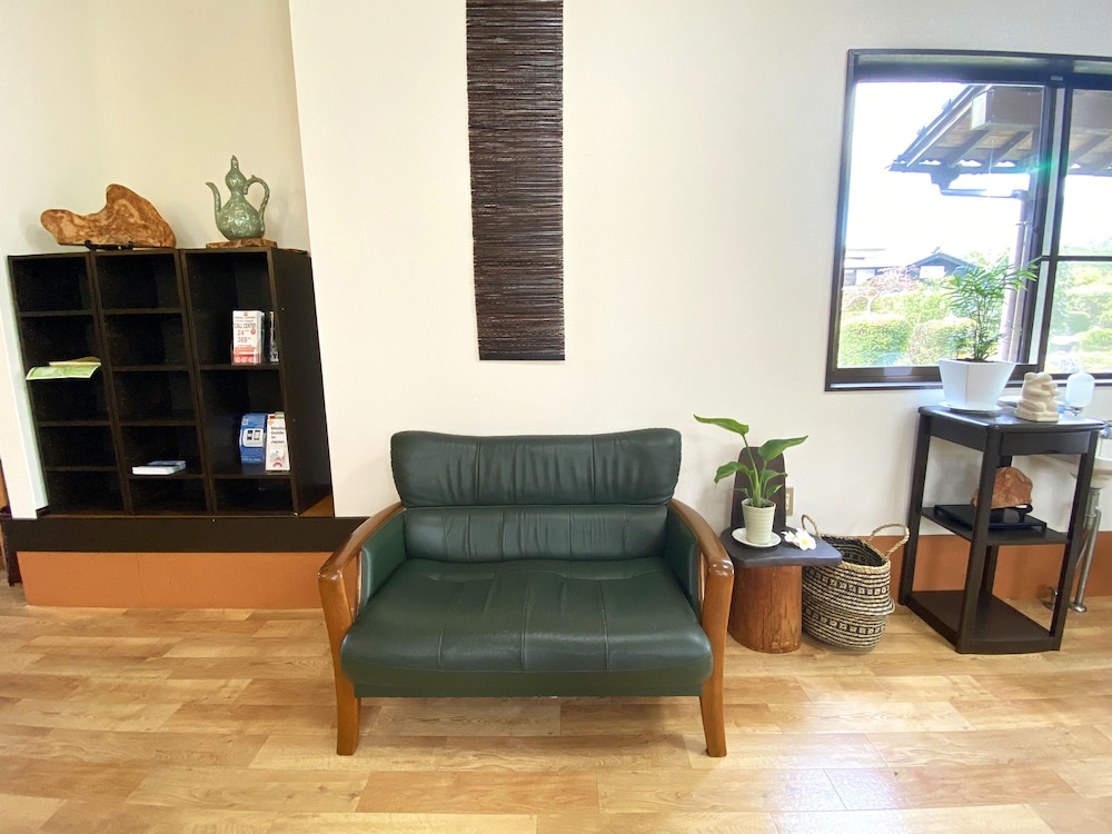 Hasuwa Inn 29/50