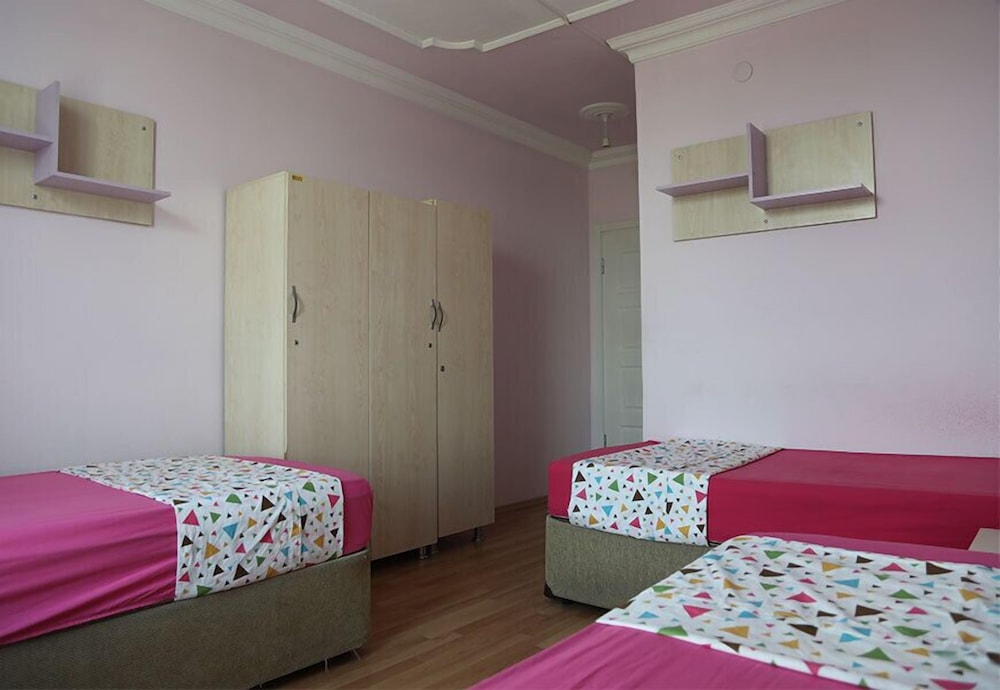 Otel Marmara 33/42