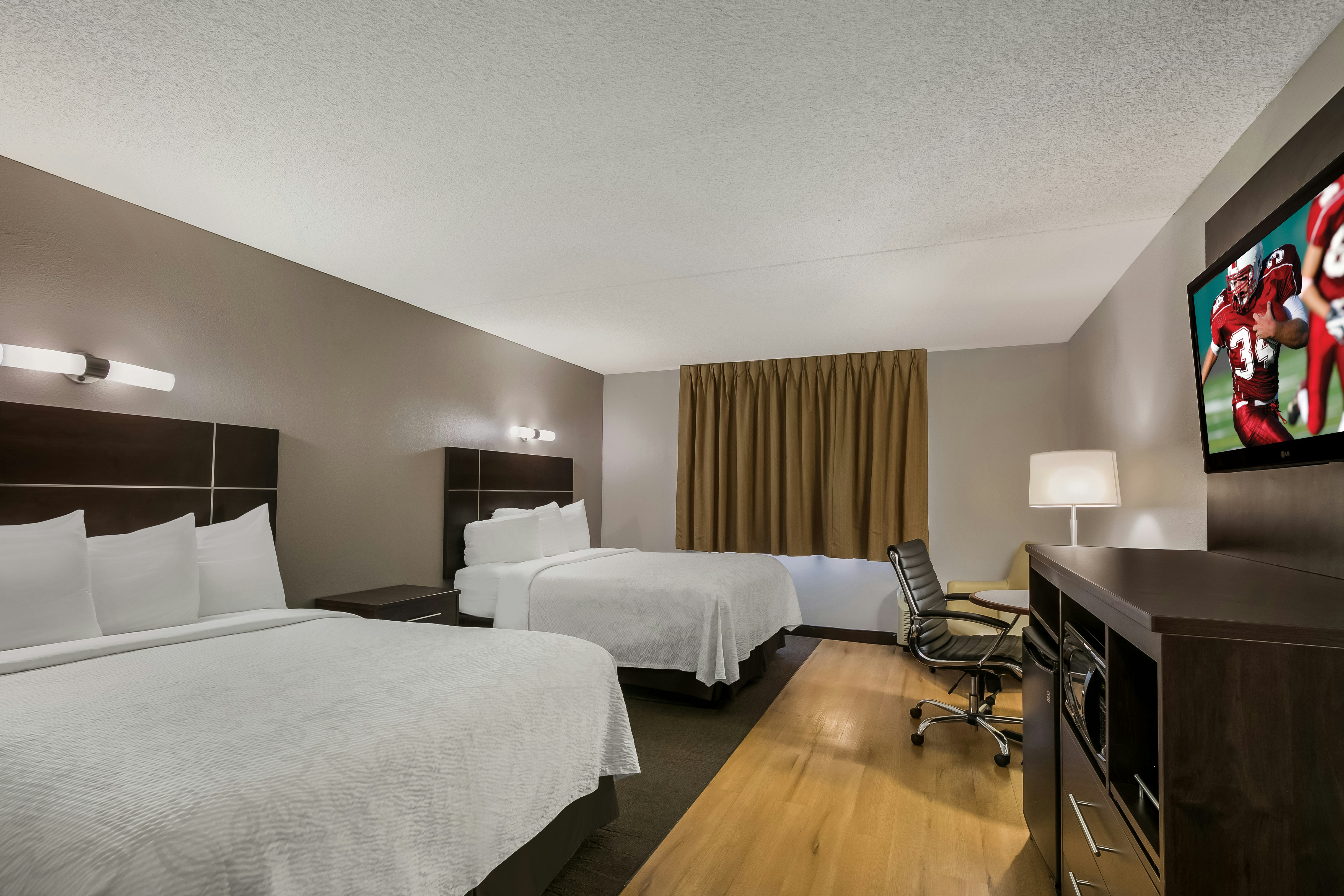 Red Roof PLUS & Suites Knoxville West - Cedar Bluff 19/51