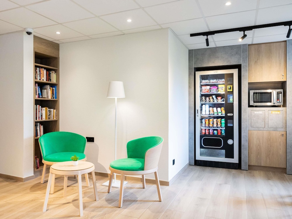 Ibis Budget Carcassonne Aeroport 40/54