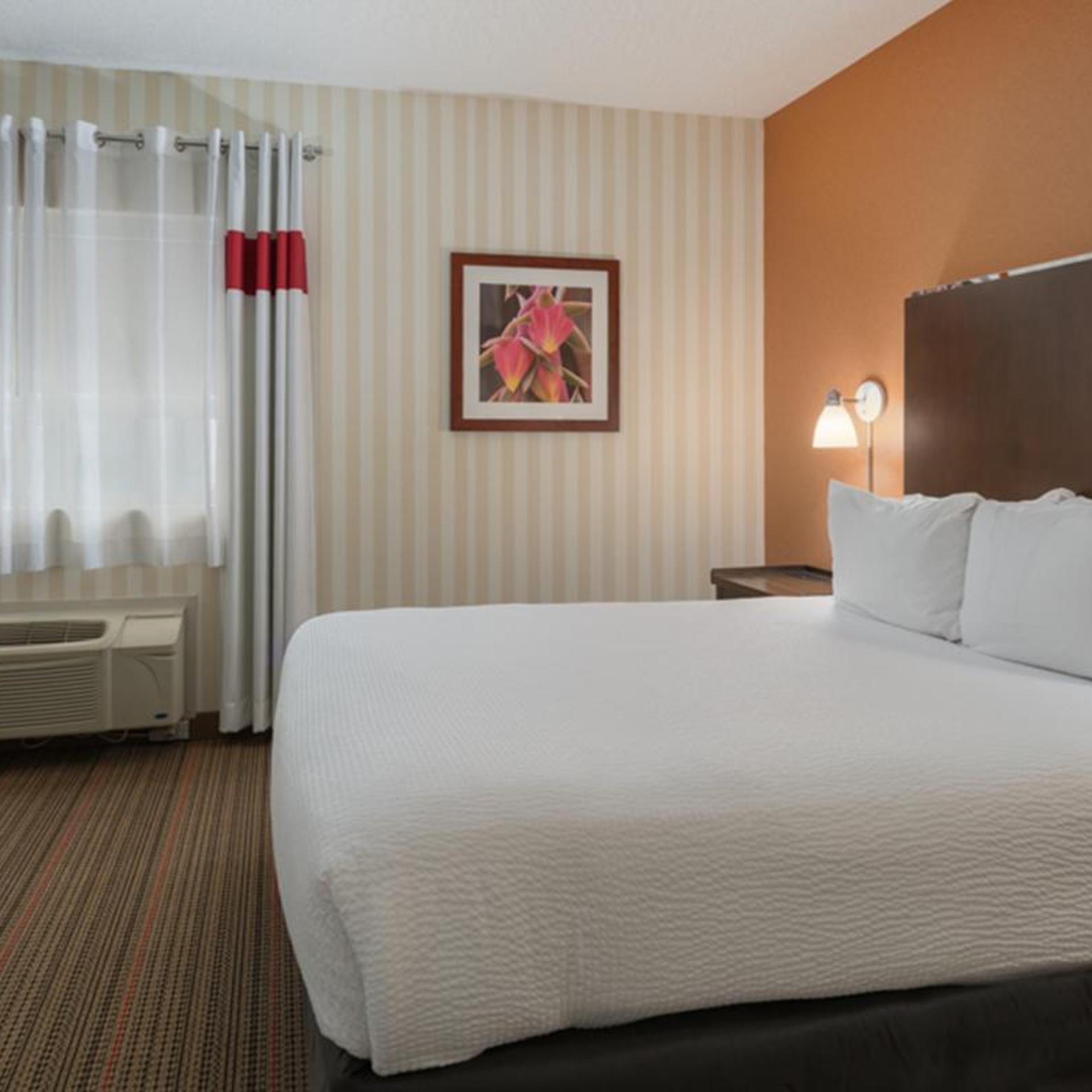 2 Bedrooms, Suite, 1.5 Bathrooms، Four Points By Sheraton Prince George 5/10