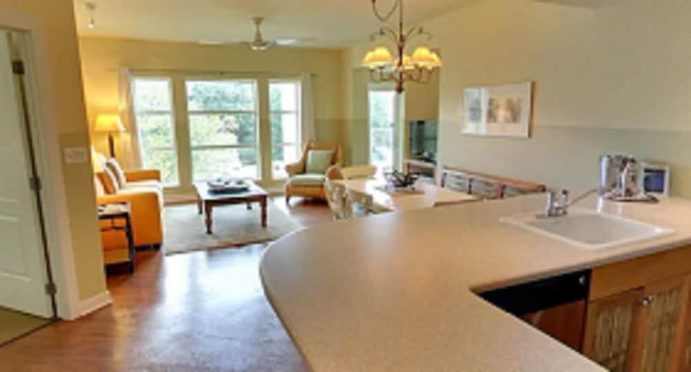 Hilton Grand Vacations Club in Sandestin Golf and Beach Resort 33/53