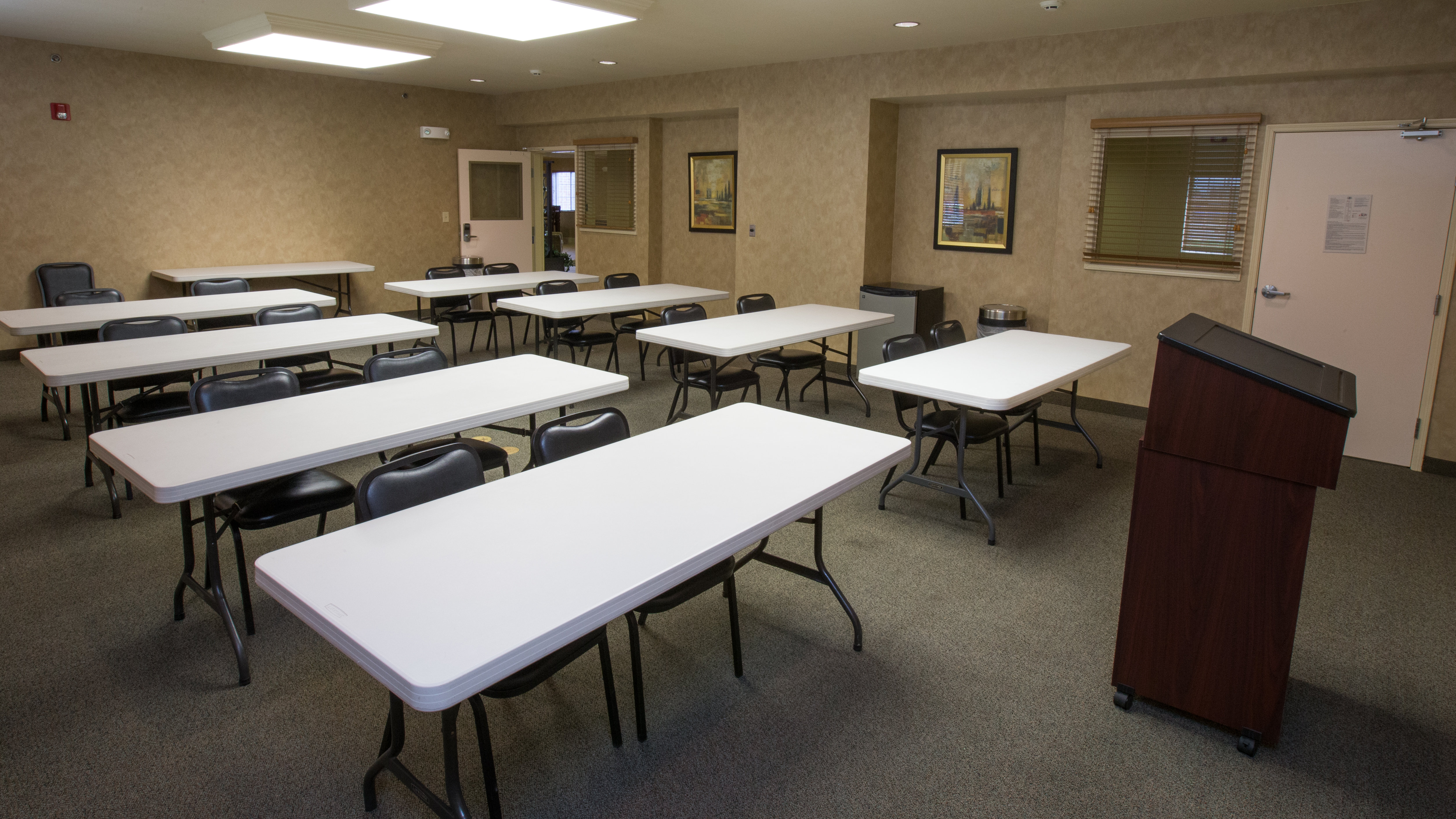 Candlewood Suites Joplin 26/35