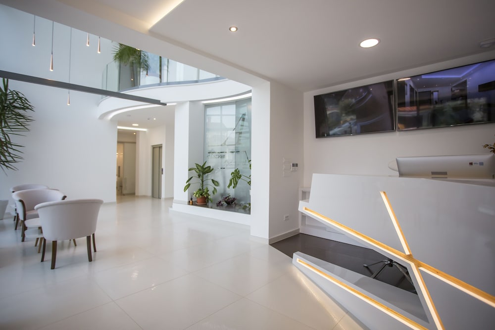 Adrion Aparthotel 4/49
