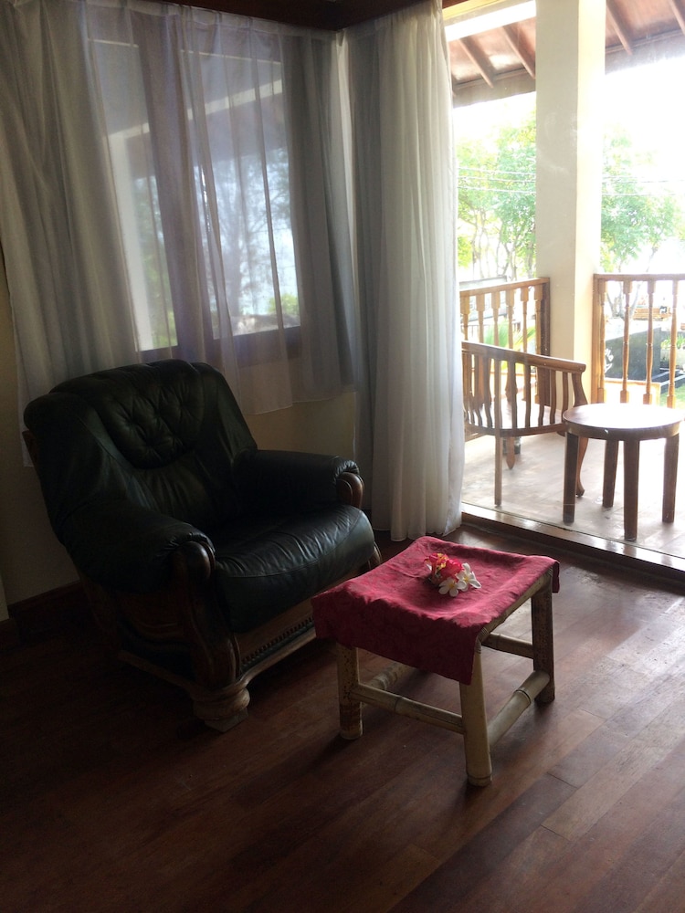 Lutwala Dive And Bungalows 21/36