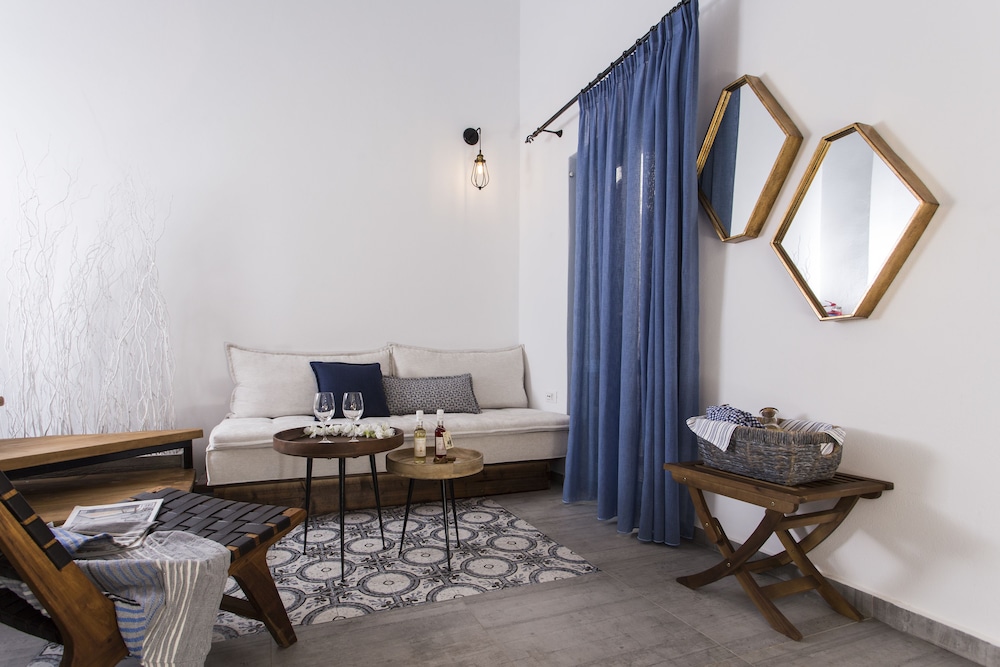 Blue Jasmine Suites 34/50