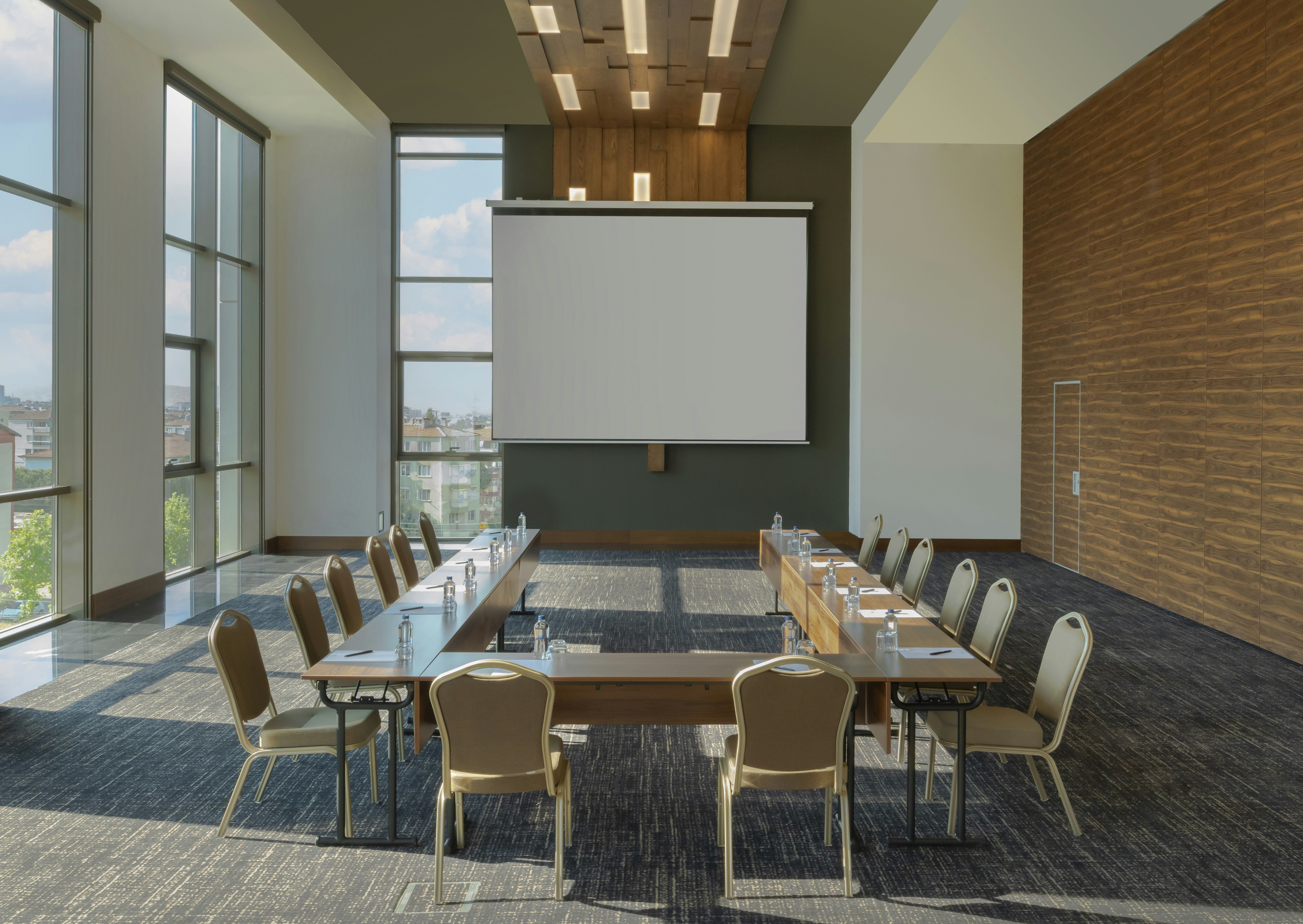 Doubletree by Hilton Manisa 30/34