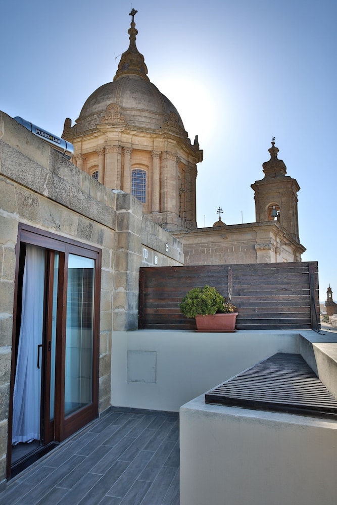 Quaint Boutique Hotel Nadur 5/77
