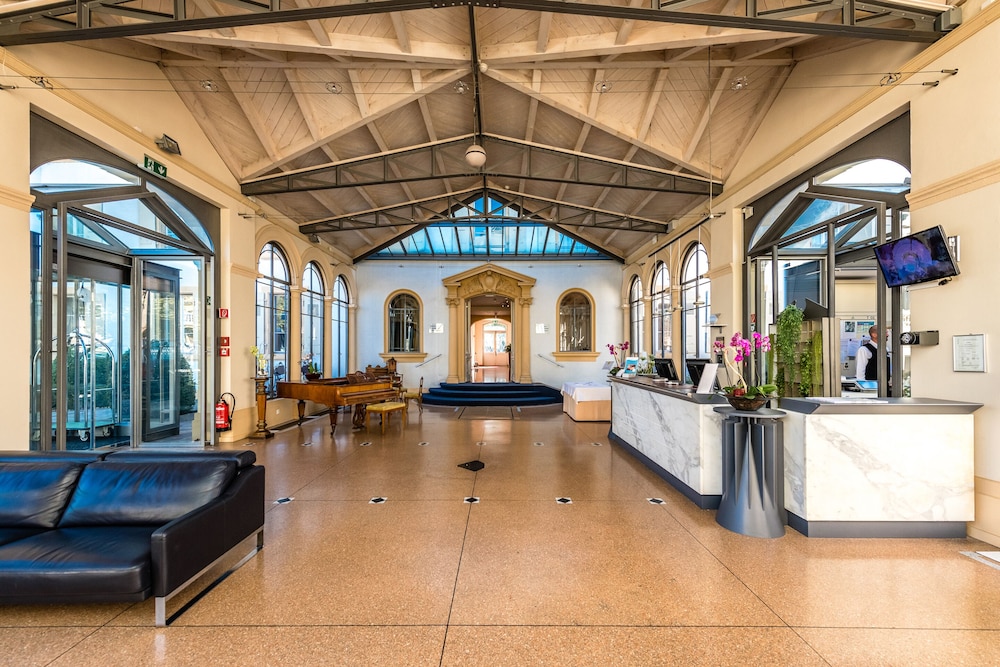 Lobby at Grand Hotel et Centre Thermal d Yverdon les Bains, YVERDON-LES-BAINS