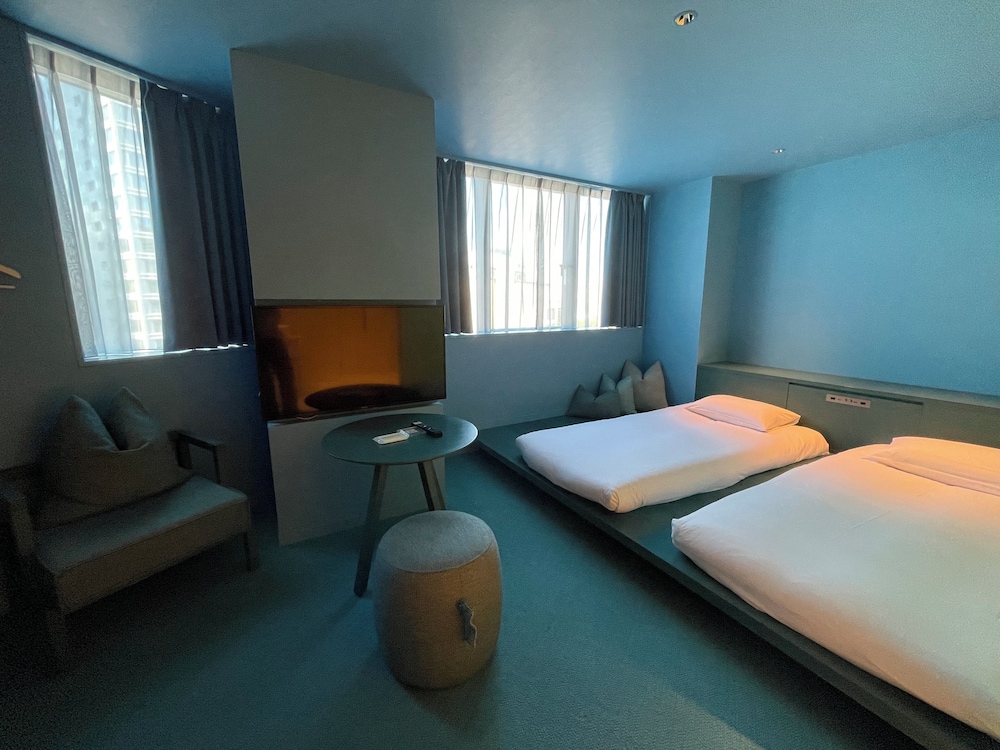 Light Blue, Superior, Twin Beds, Sofa