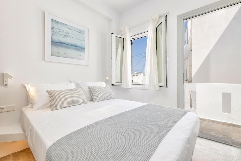 Pelican Paros 21/50