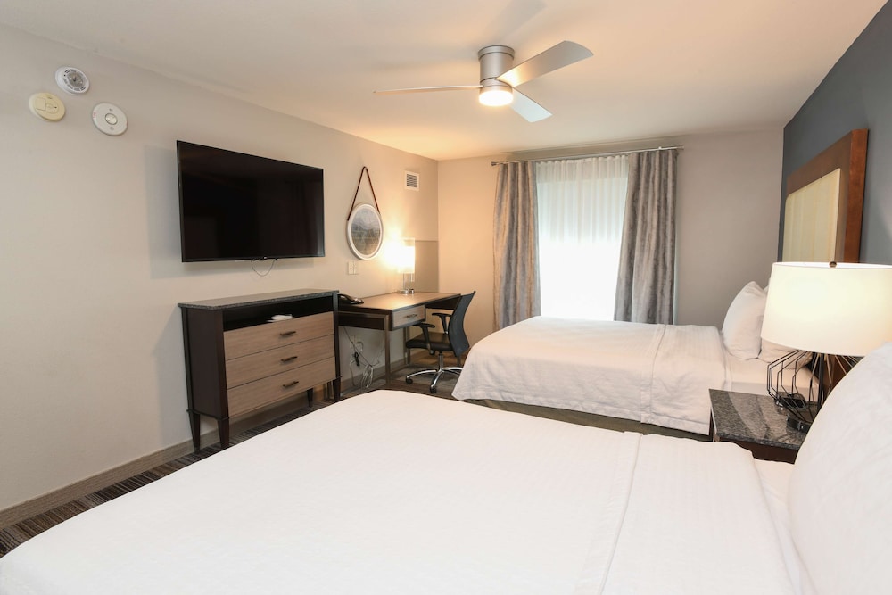 Homewood Suites by Hilton Cincinnati Airport South Florence 17/60