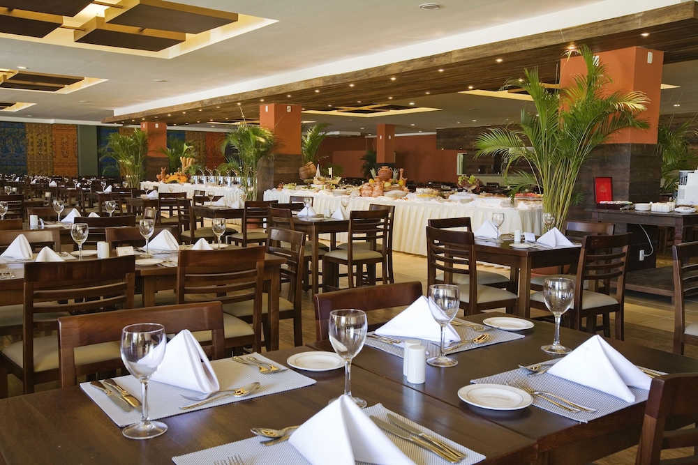 Gran Hotel Stella Maris Urban Resort and Conventions 29/50
