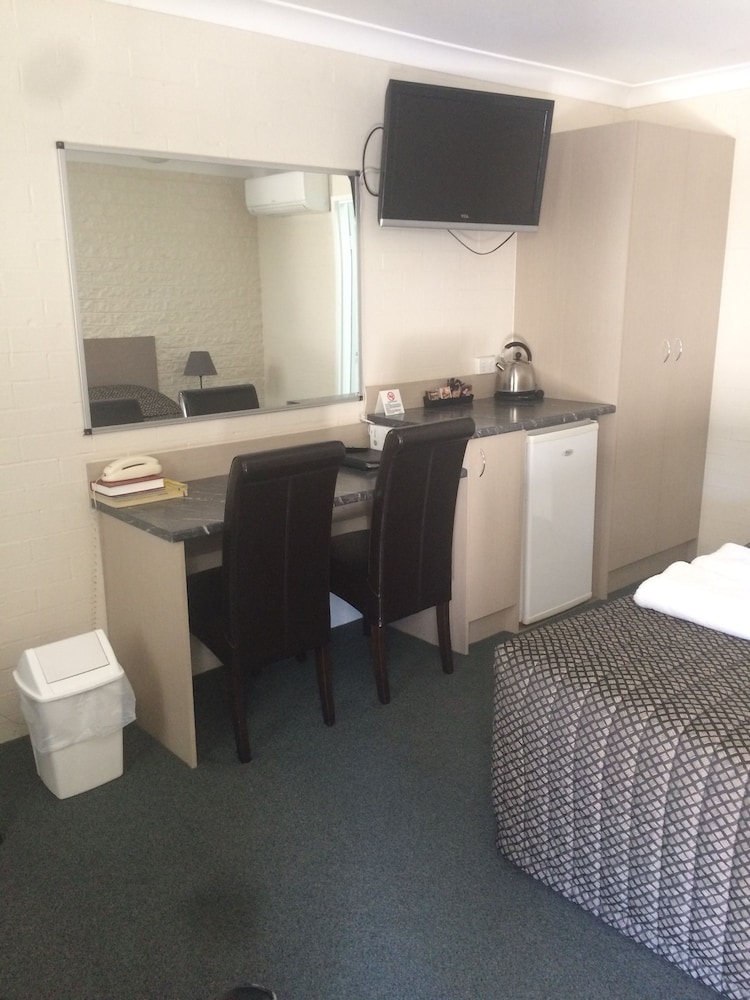 Alexander Motor Inn Moree 24/34