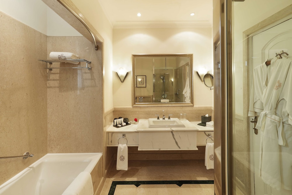 Heritage, King Bed، The Imperial New Delhi 4/7