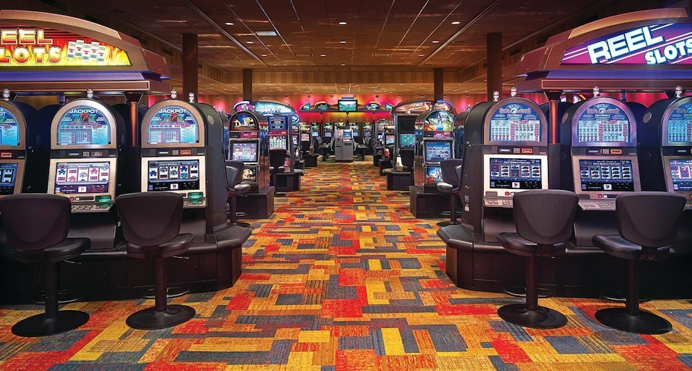 Ameristar Casino Hotel East Chicago 36/43