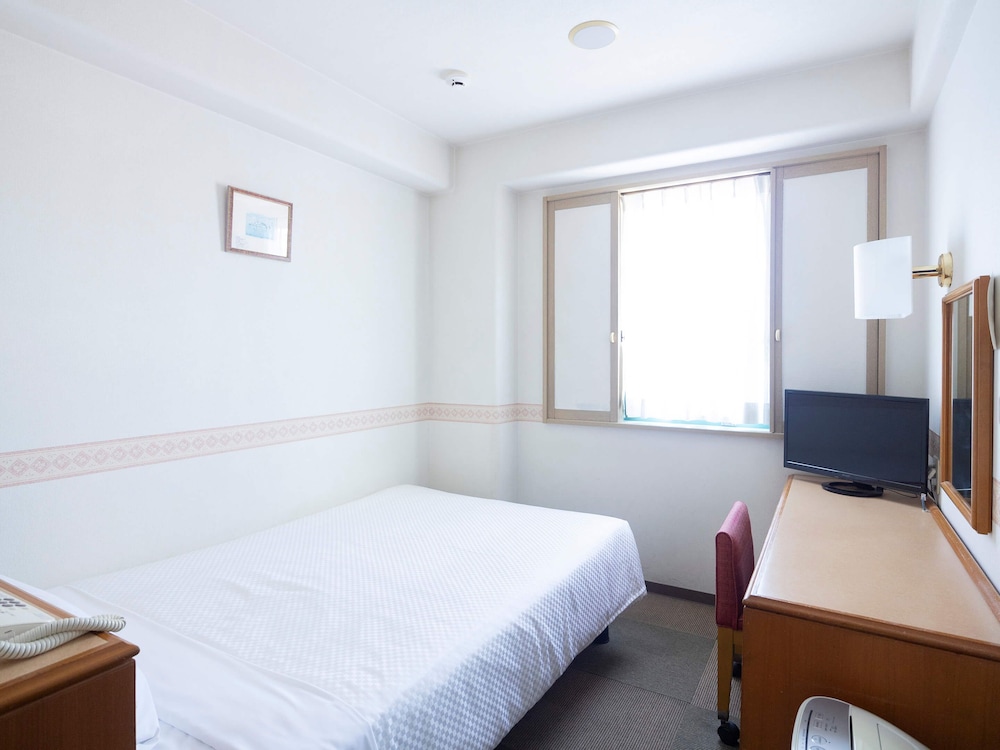 ROOM, SEMI DOUBLE BED, SMOKING