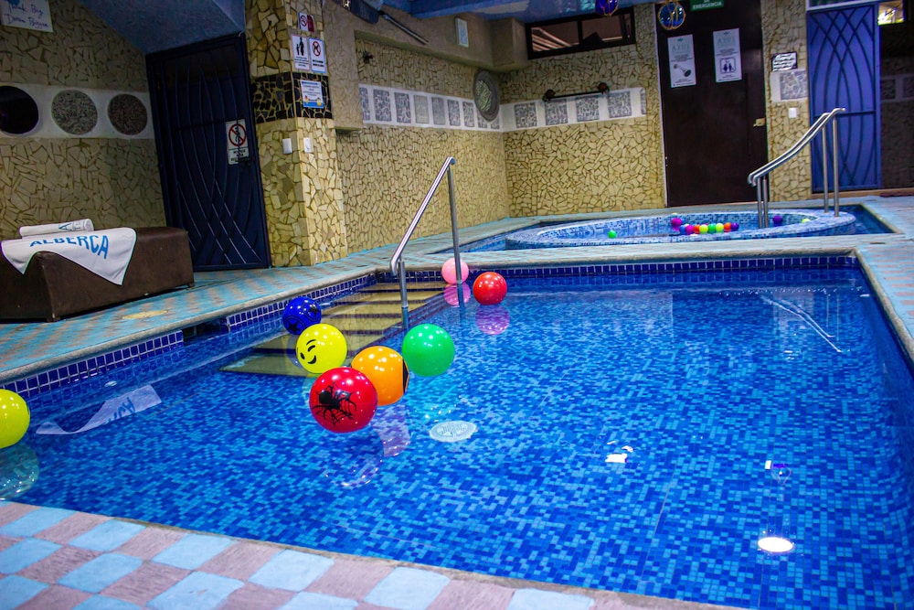 Azul Turquesa Hotel Boutique 48/53