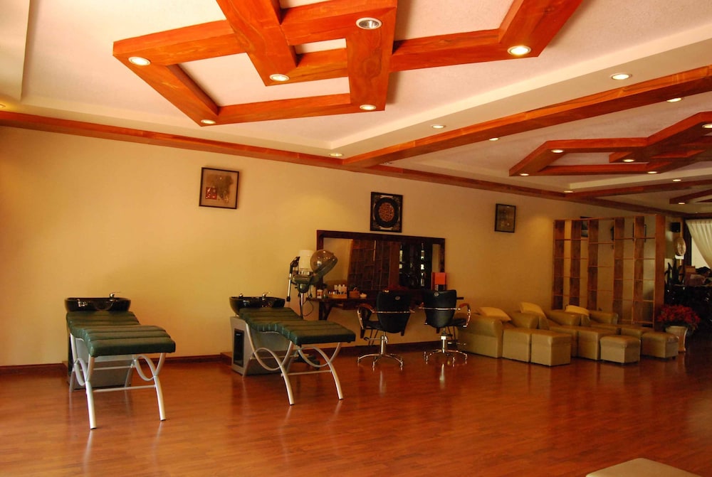 Tien Dat Mui Ne Blue Waves Resort Amp Spa 46/69