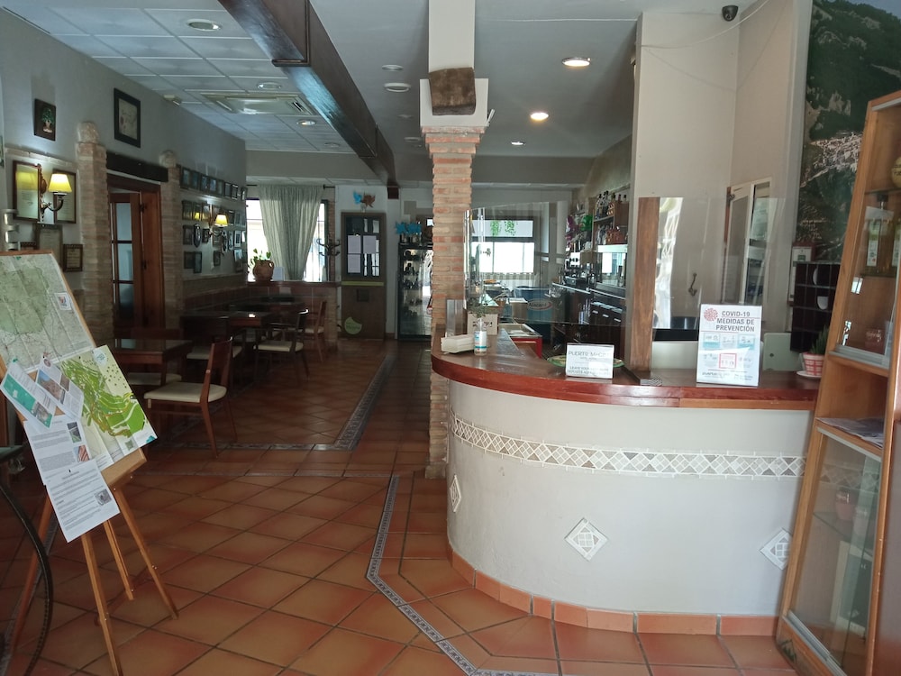 Hotel Rural Puerto Magina 56/72