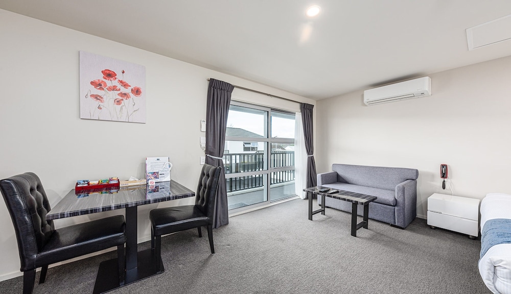 311 Motel Riccarton 55/71