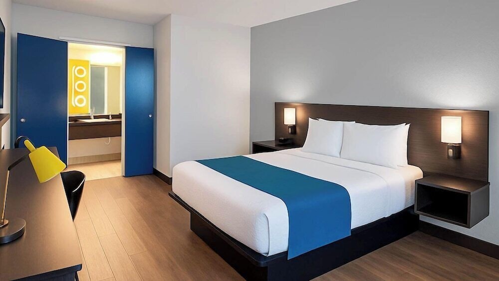 Motel6 Anaheim, CA - Maingate 31/58