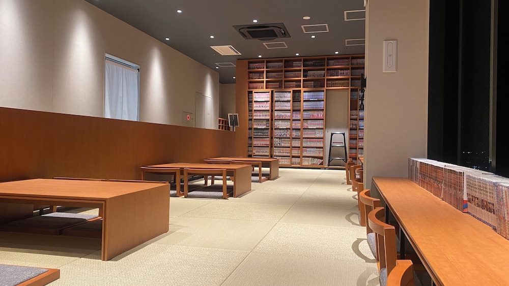 REF Kansai Airport by Vessel Hotels 58/79