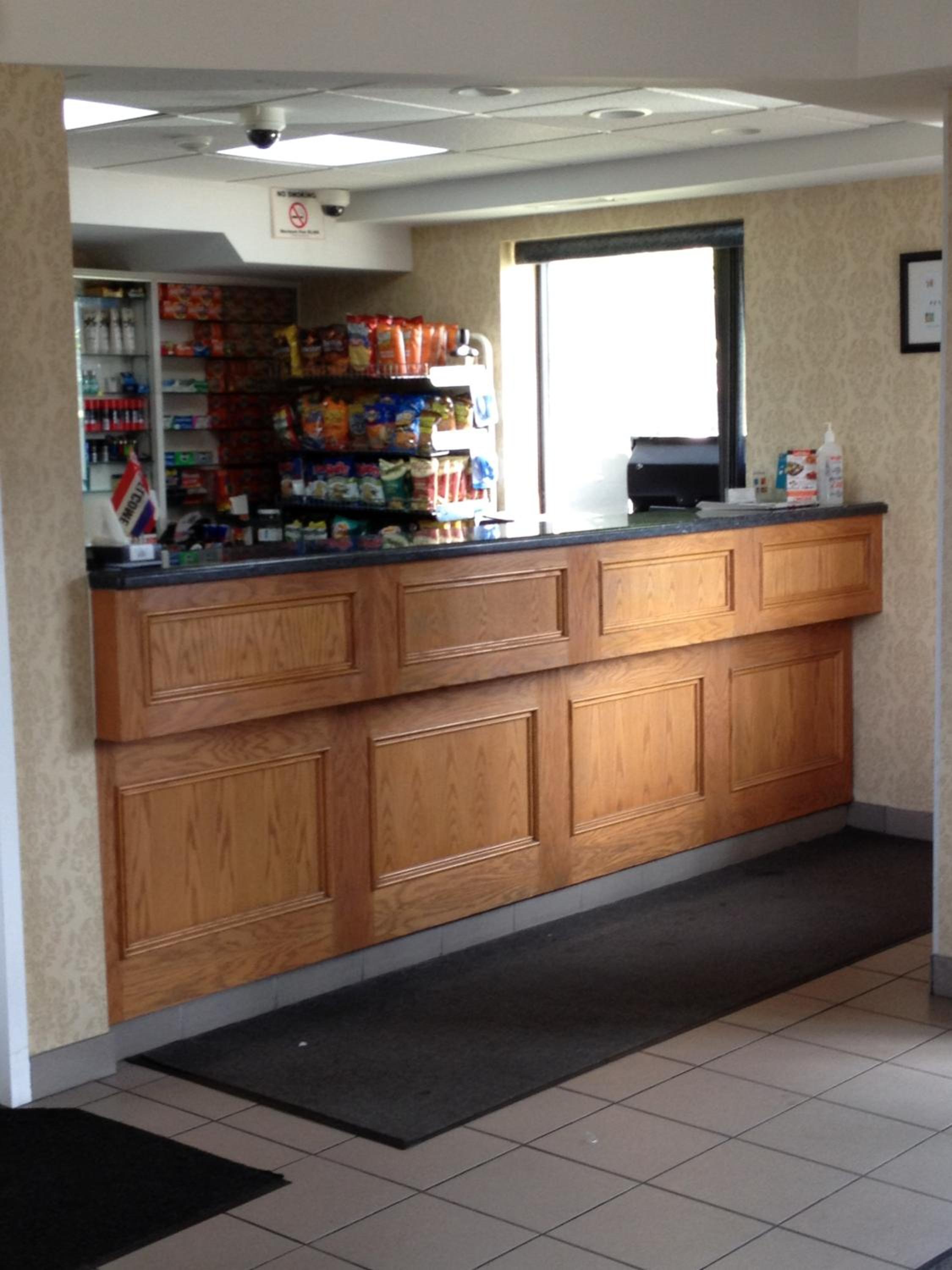 Mississauga Gate Inn 4/36
