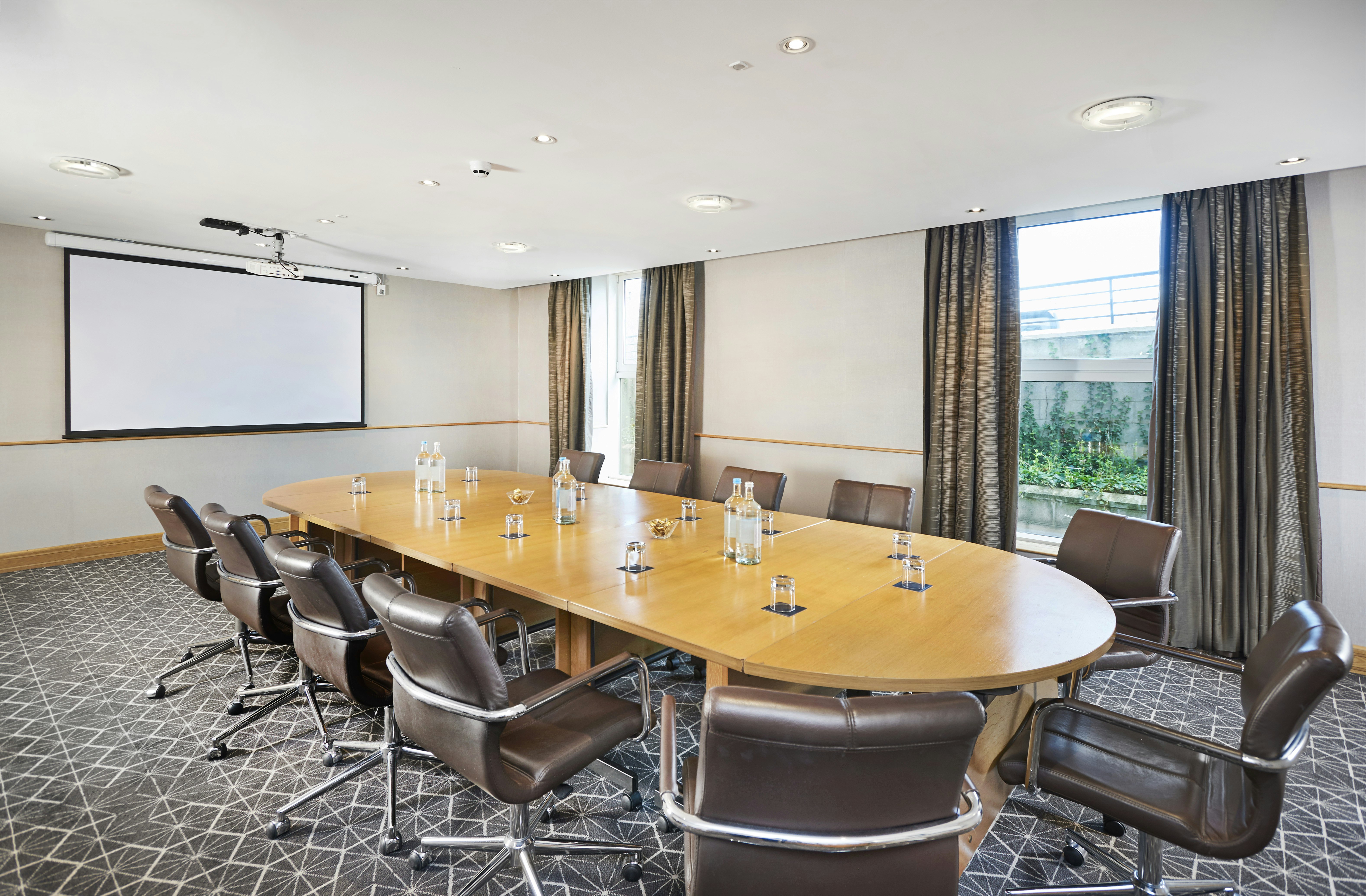 Hilton London Croydon 54/65
