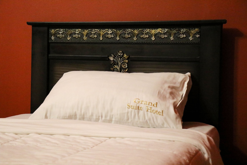 Grand Suites Hotel 39/66