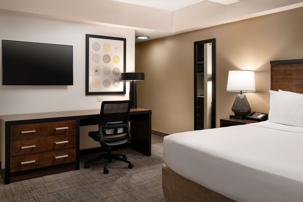 استوديو ركني بسرير كينج مع أريكة، Residence Inn by Marriott New York Manhattan/ Midtown Eastside 3/4