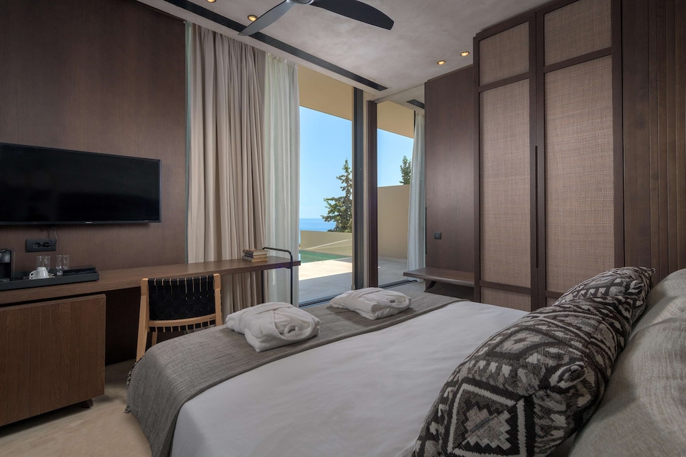 Porto Angeli Beach Resort 13/76