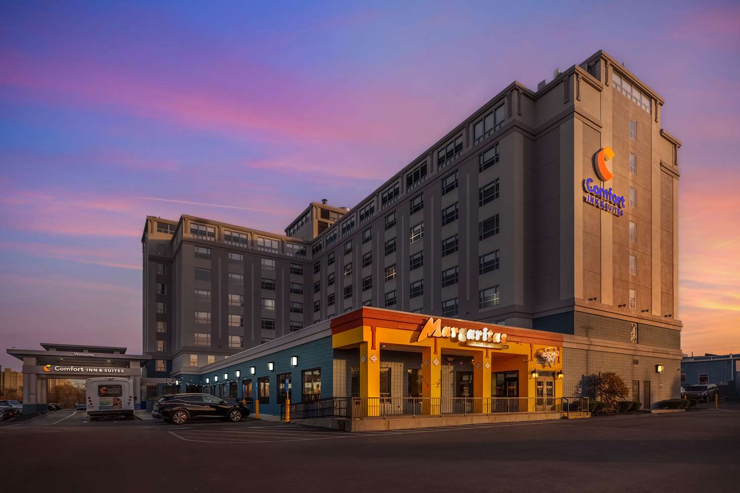 Comfort Inn & Suites Logan International Airport 3/40