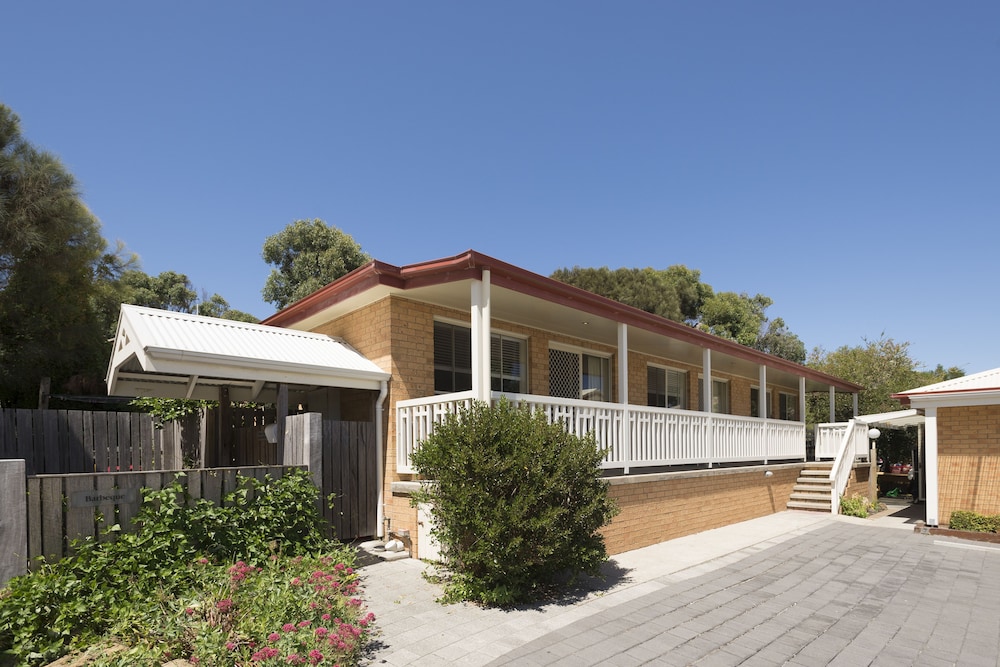 Port Campbell Parkview Motel Apartments 4/64