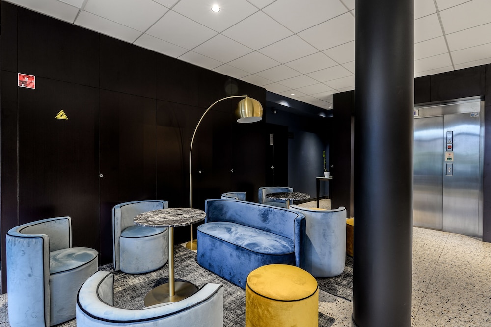 Brit Hotel Du Stade 21/46