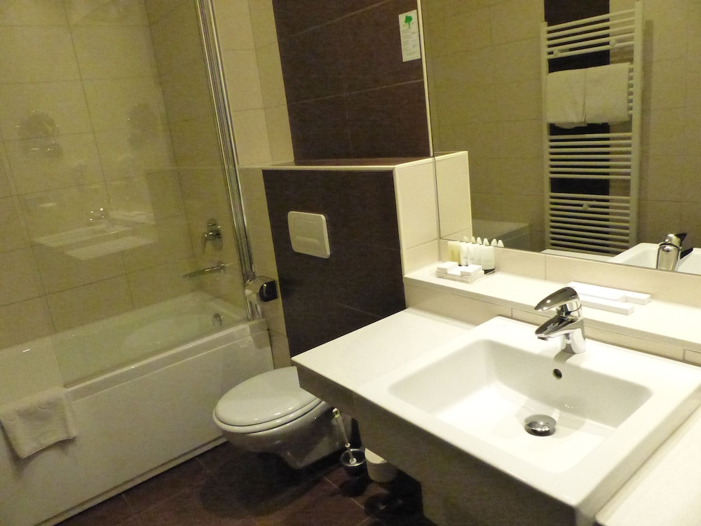 Grand Palace Hotel Hannover 10/37