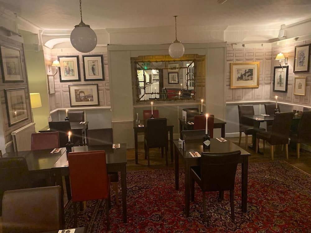 The Beaufort Hotel 24/34