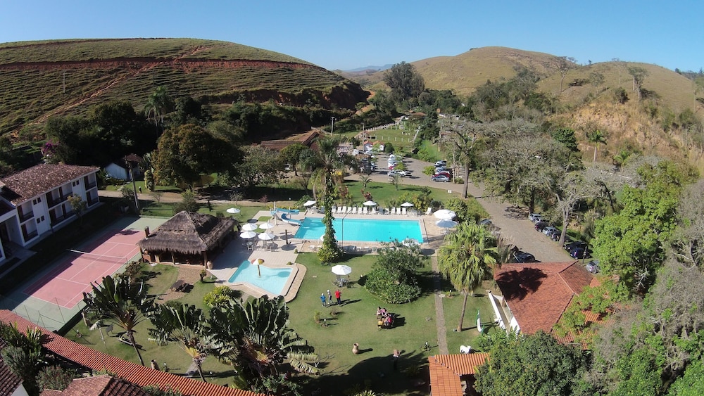 Resort Fazenda 3 Pinheiros 1/76