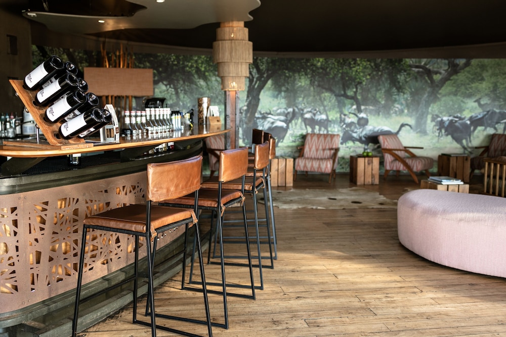 Rhino Ridge Safari Lodge 32/50