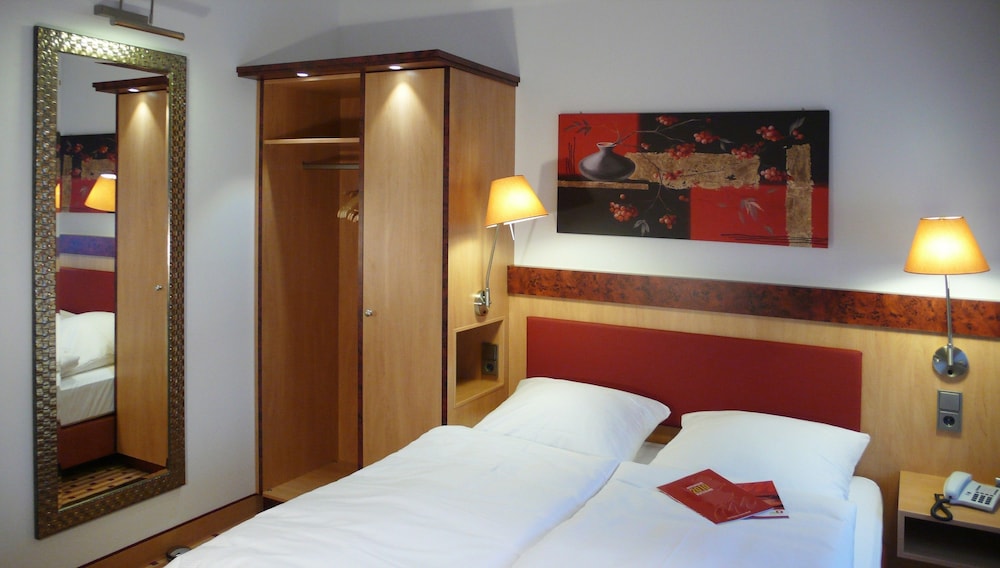 Hotel Schöneberg 11/40