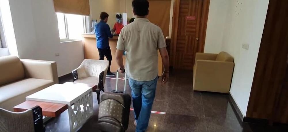 Inde Hotel Cyber City 35/45
