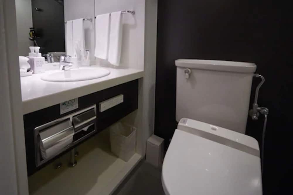Vessel Inn Hakata Nakasu 16/66