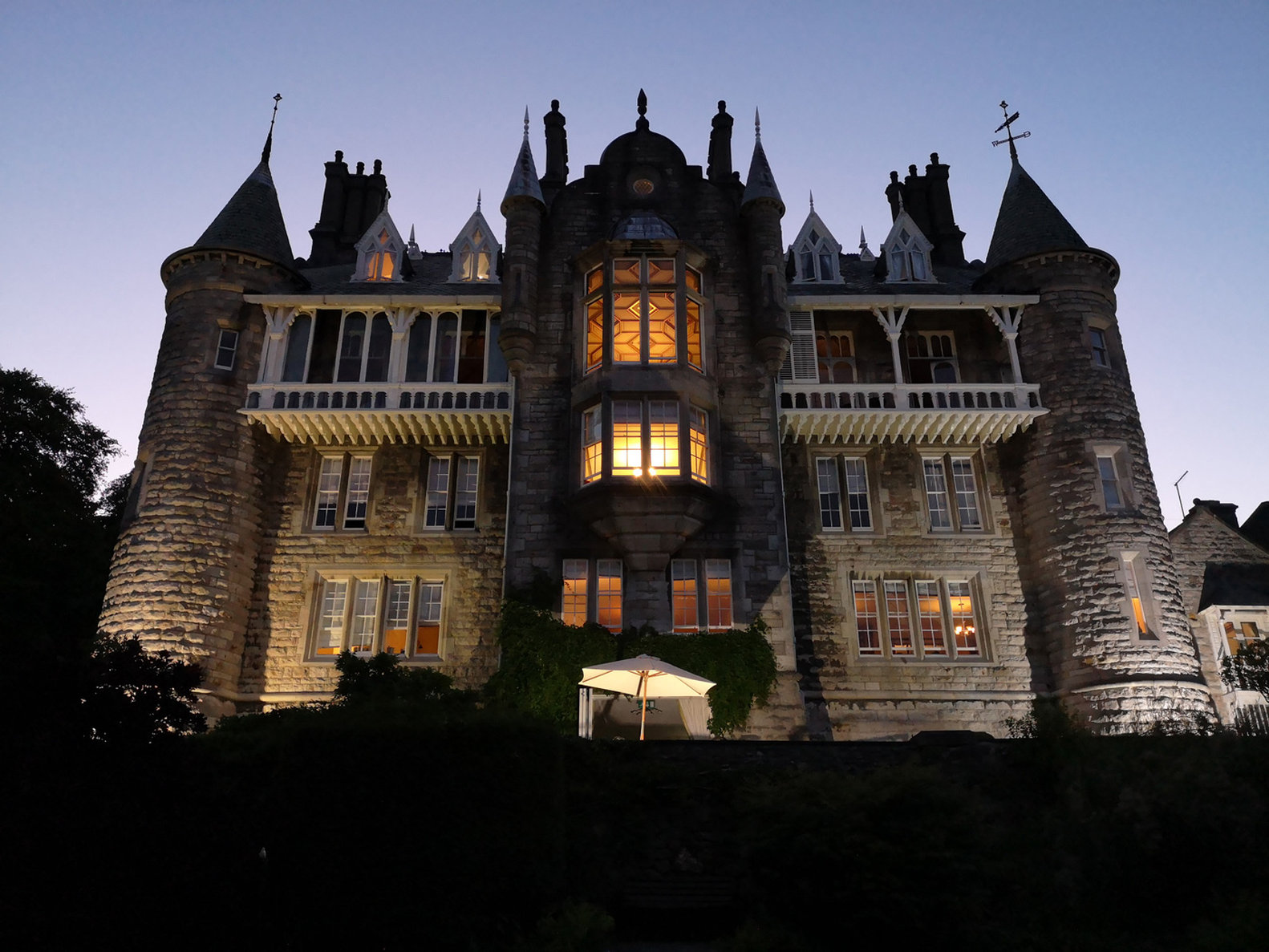 Chateau Rhianfa 1/12