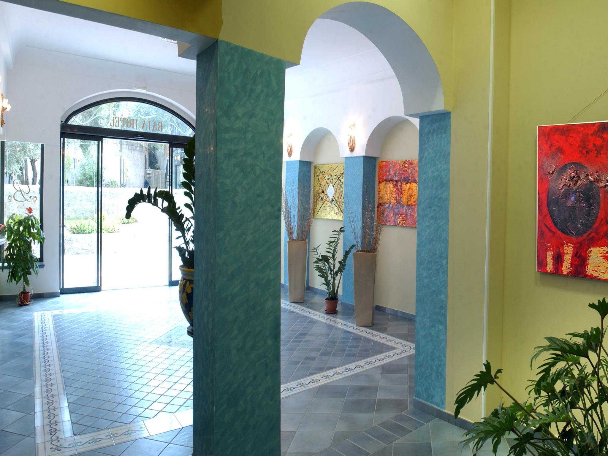 BAIA HOTEL 24/41