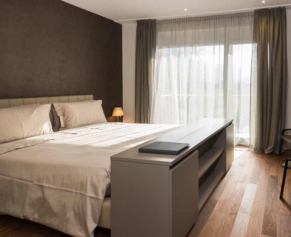 Double Room Superior South with Balcony